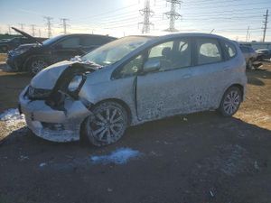 Honda Fit SPORT 1.5L 4 2013