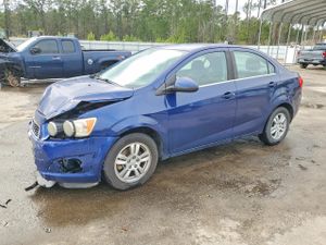 Chevrolet Aveo (Sonic) LT 1.8L 4 2013
