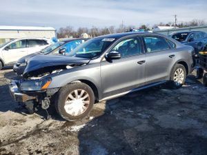 Volkswagen Passat S 1.8L 4 2015