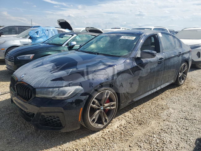 BMW M5 4.4L  8 2023