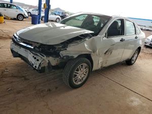 Ford Focus SE 2.0L 4 2011