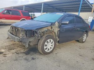 Toyota Corolla BASE 1.8L 4 2010