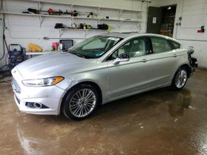 Ford Fusion SE 2.0L 4 2014