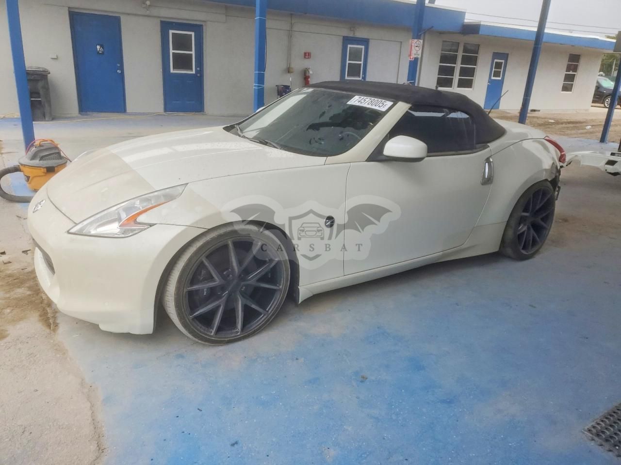 Nissan 370z 3.7L 6 2010