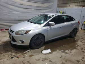 Ford Focus TITANIUM 2.0L 4 2013