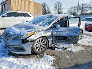 Hyundai Sonata SPORT 2.4L 4 2015