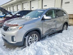 Kia Sorento LX 2.4L 4 2015