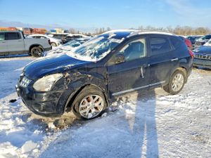 Nissan Rogue S 2.5L 4 2013