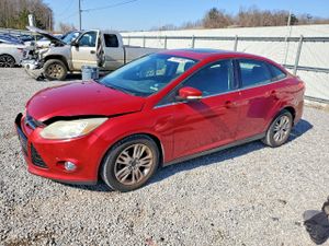 Ford Focus SEL 2.0L 4 2012
