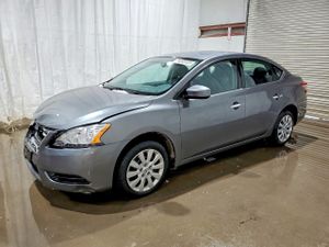 Nissan Sentra S 1.8L 4 2015
