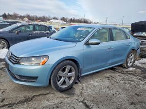 Volkswagen Passat SE 2.5L 5 2012