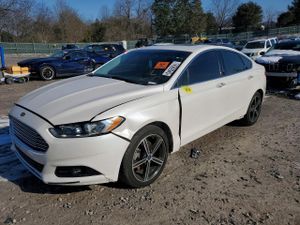 Ford Fusion TITANIUM 2.0L 4 2015