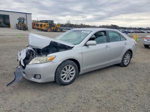 Toyota Camry BASE 2.5L 4 2010