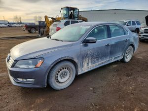 Volkswagen Passat S 2.0L 4 2014