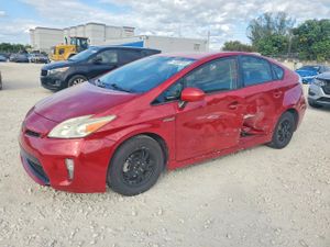Toyota Prius 1.8L 4 2013