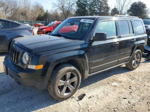 Jeep Patriot LATITUDE 2.4L 4 2015