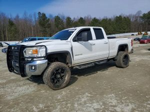GMC Sierra K2500 SLE 6.0L 8 2015