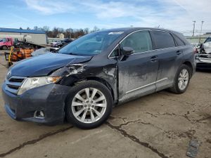 Toyota Venza LE 2.7L 4 2013