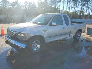Ford F-150 4.6L 8 2002