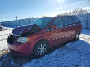 Chrysler Town & Country 3.8L 6 2010