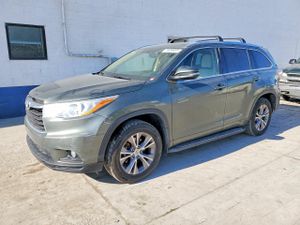 Toyota Highlander XLE 3.5L 6 2015