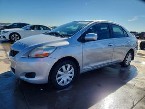 Toyota Yaris 1.5L 4 2010
