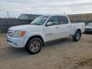 Toyota Tundra DOUBLE CAB SR5 4.7L 8 2004