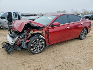 Nissan Altima SL 2.5L 4 2024