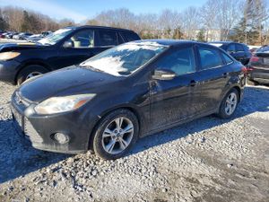 Ford Focus SE 2.0L 4 2014