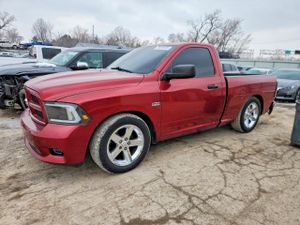 Dodge RAM ST 5.7L 8 2012