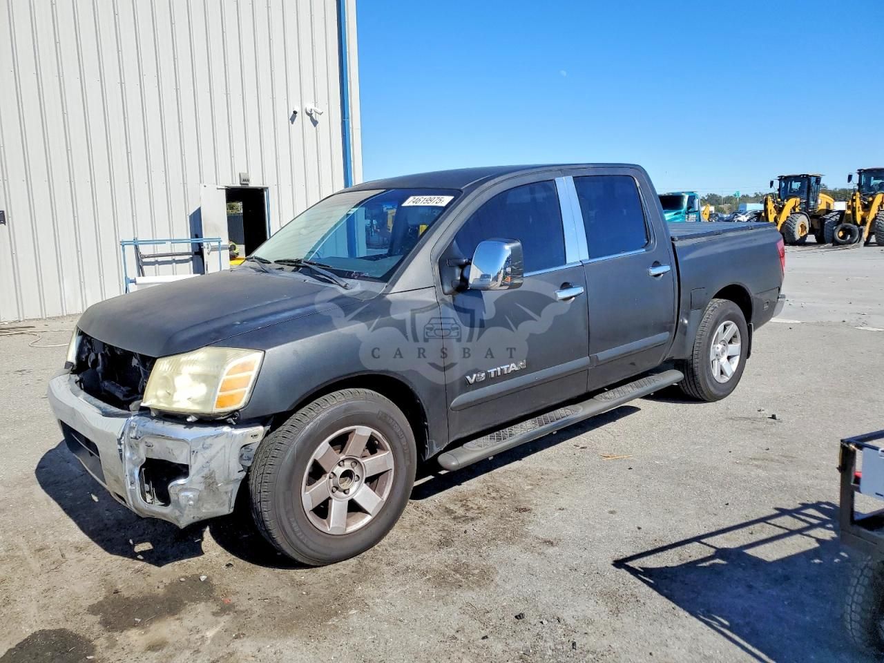Nissan Titan XE 5.6L 8 2005
