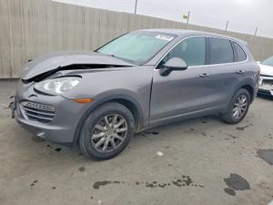Porsche Cayenne 3.6L 6 2011