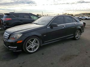 Mercedes-Benz C 250 1.8L 4 2012