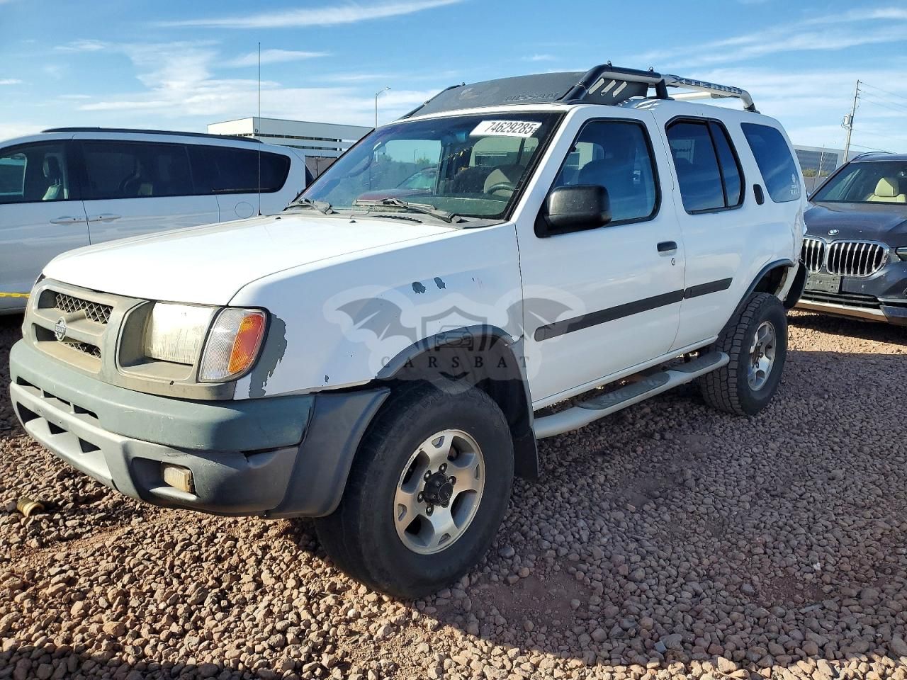 Nissan Xterra XE 3.3L 6 2001