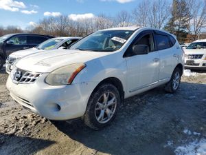 Nissan Rogue S 2.5L 4 2011