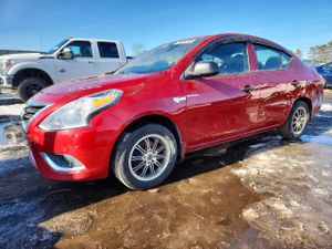 Nissan Versa S 1.6L 4 2015