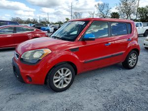 Kia Soul + 2.0L 4 2012