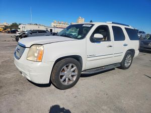 GMC Yukon DENALI 6.2L 8 2007