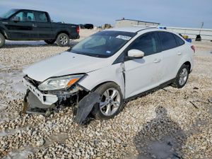 Ford Focus 2.0L 4 2013