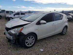 Toyota Prius 1.5L 4 2015