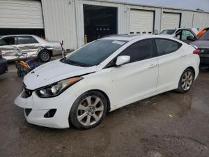 Hyundai Elantra GLS 1.8L 4 2013