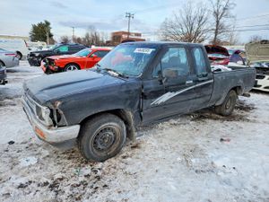 Toyota Hilux 1/2 TON EXTRA LONG WHEELBASE DX 2.4L 4 1993