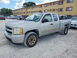 Chevrolet Silverado 1500 C1500 4.8L 8 2007