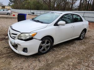 Toyota Corolla BASE 1.8L 4 2012