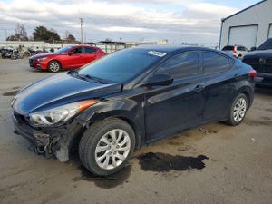 Hyundai Elantra GLS 1.8L 4 2013