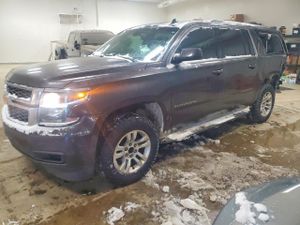 Chevrolet Suburban 5.3L 8 2015