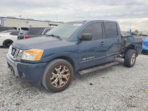 Nissan Titan S 5.6L 8 2015