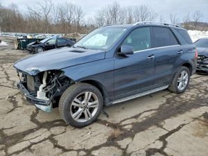 Mercedes-Benz ML 350 4MATIC 3.5L 6 2015