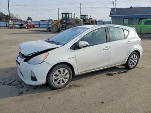 Toyota Prius 1.5L 4 2012