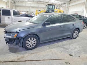 Volkswagen Jetta BASE 2 L 4 2015